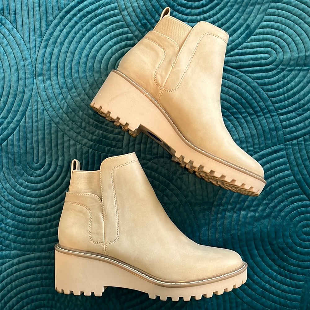 Dolce vita boots